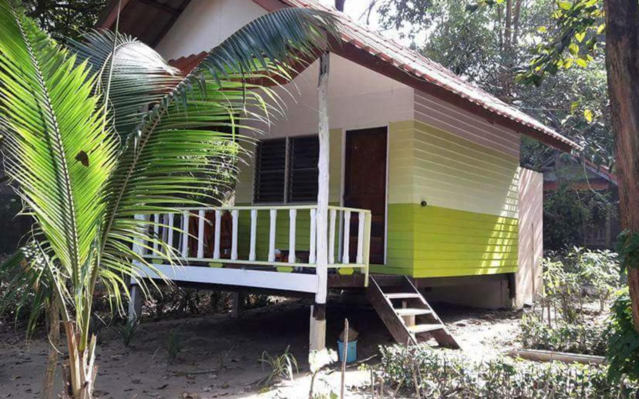 Banana Resort Koh Phayam Luaran gambar